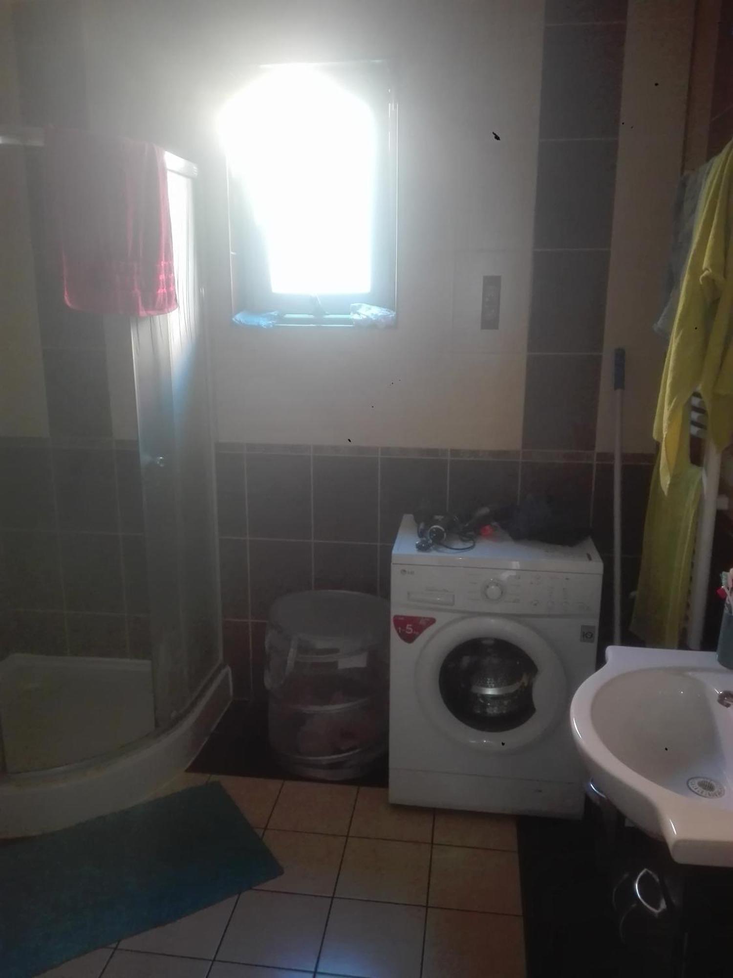 Halex 3 Apartment Bojna Phòng bức ảnh